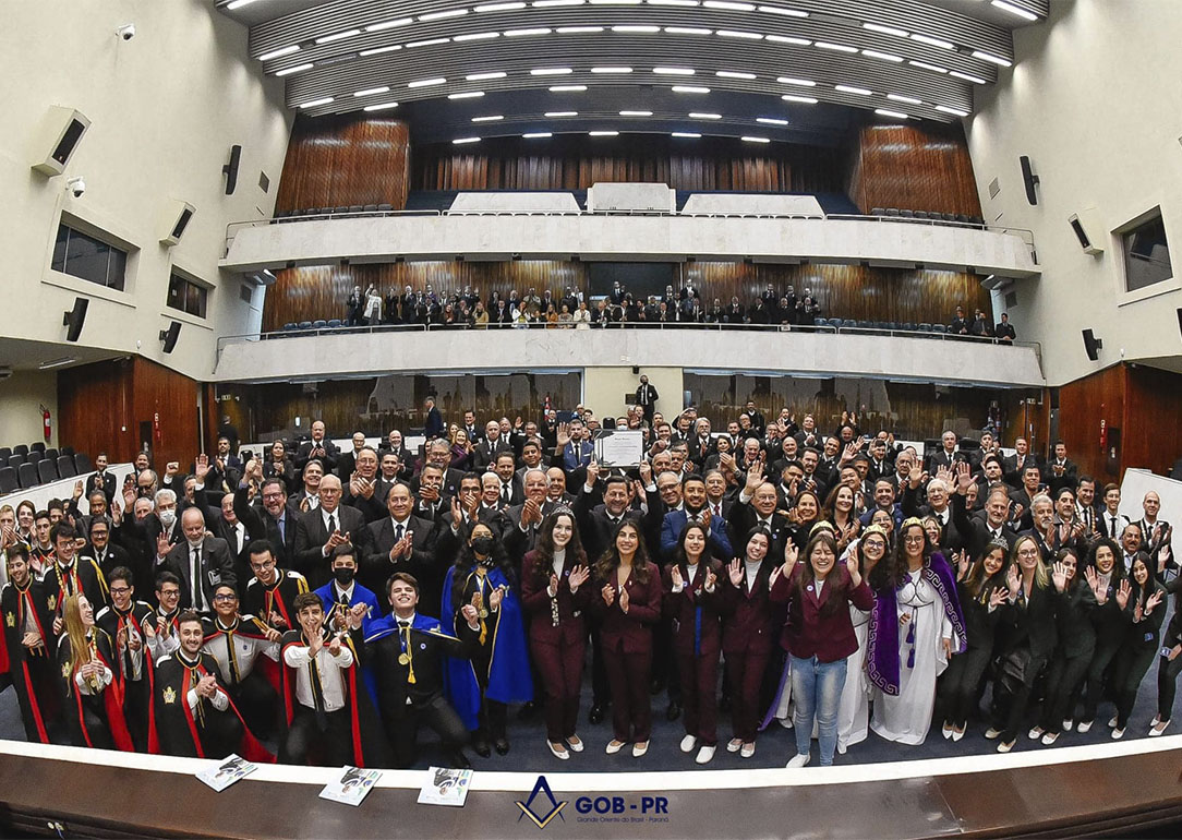 Grande Oriente do Brasil O dia 27 06 ficará na história por ter sido